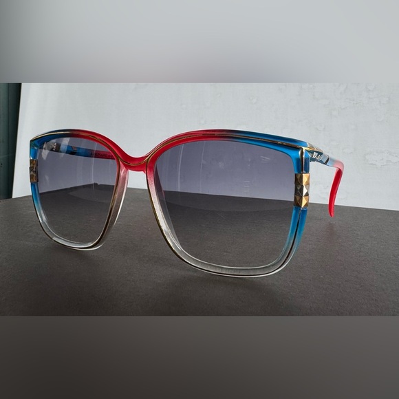 Leonard Paris Accessories - Original Vintage LEONARD PARIS SUNGLASSES